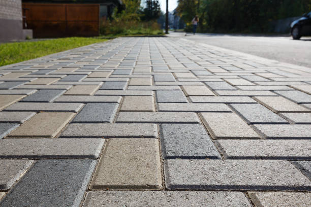 Best Interlocking Driveway Pavers  in Rochester, IN
